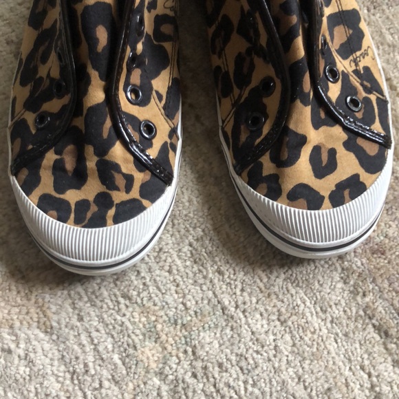 COACH Kira Animal Leopard Print Designer Sneakers Cheetah Women's Size 9 1/2B - Picture 2 of 16